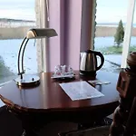 Paeeva 호텔 합살루