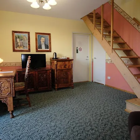 Hotel Paeeva