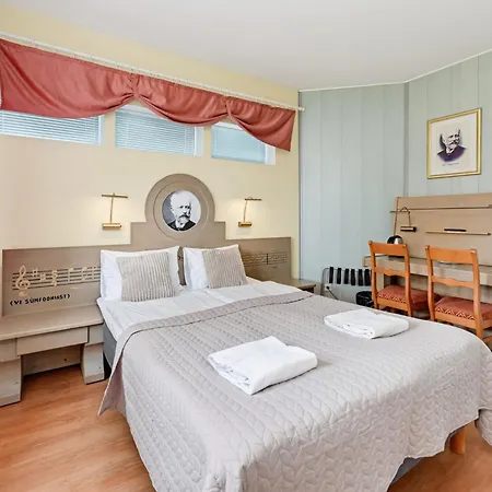 Hotel Paeva